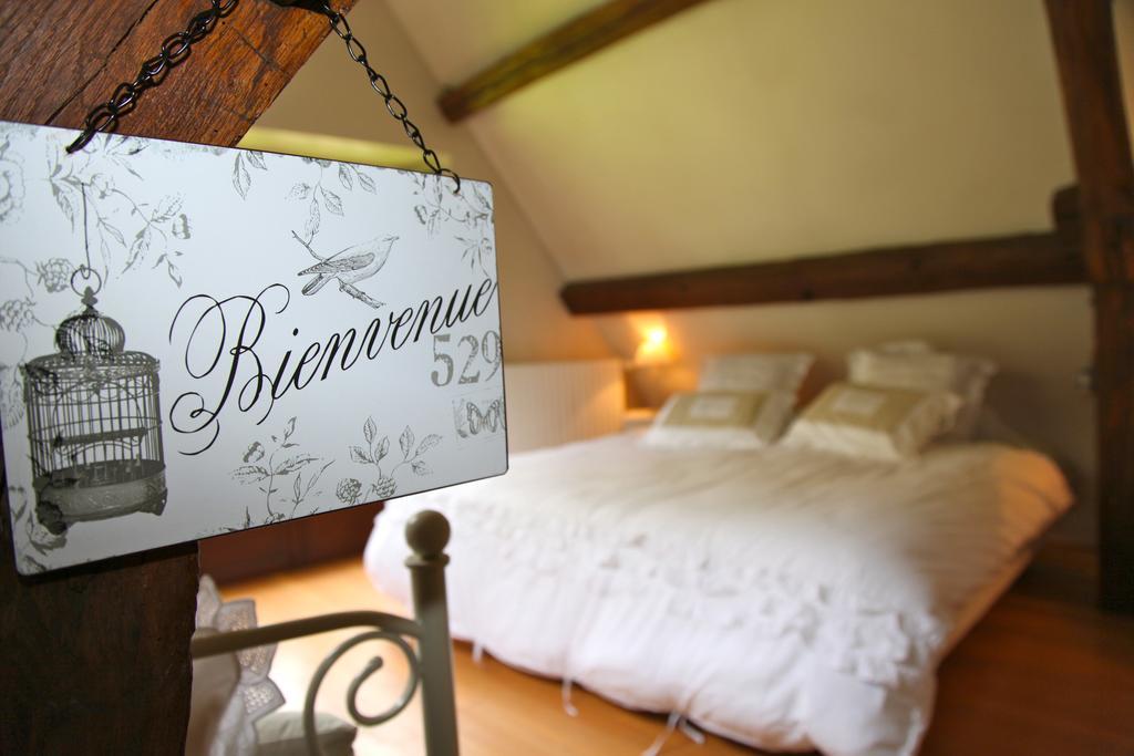 Le Colombier De Hanches - Teritoria Hotell Exteriör bild