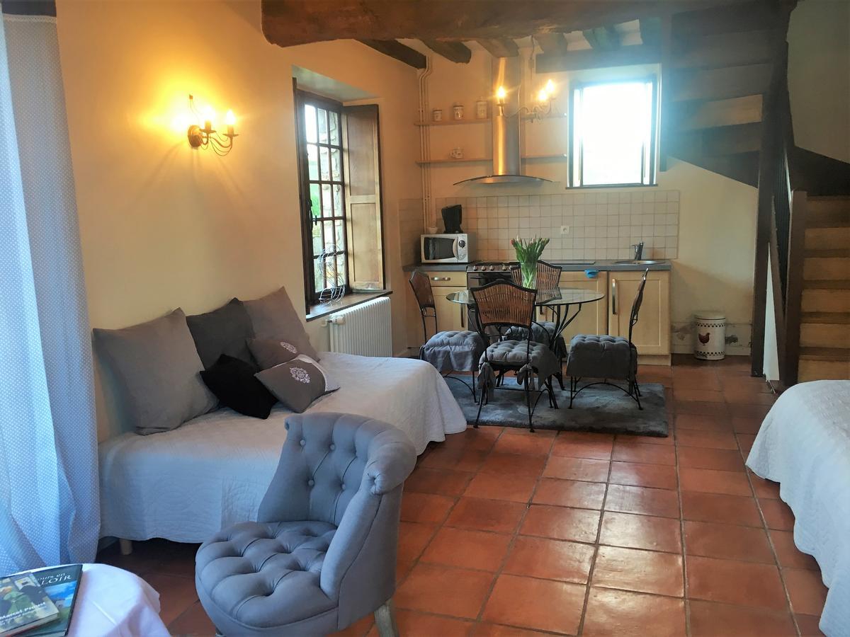 Le Colombier De Hanches - Teritoria Hotell Exteriör bild