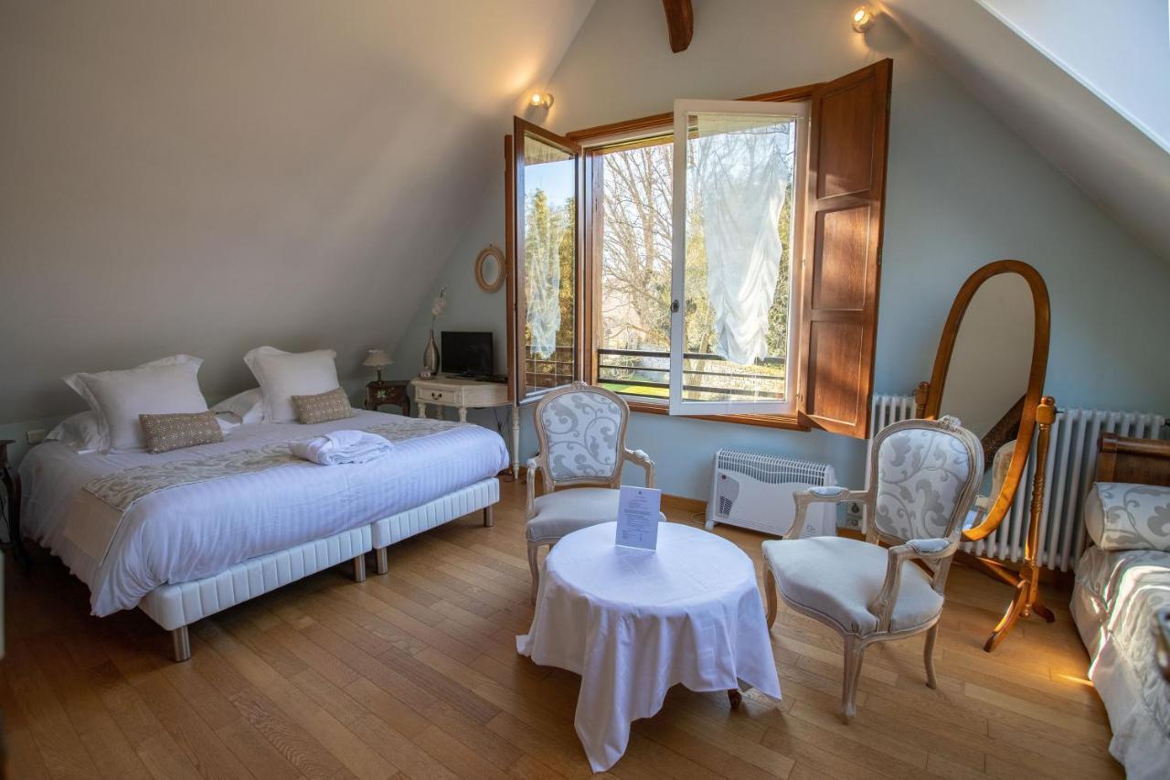 Le Colombier De Hanches - Teritoria Hotell Exteriör bild